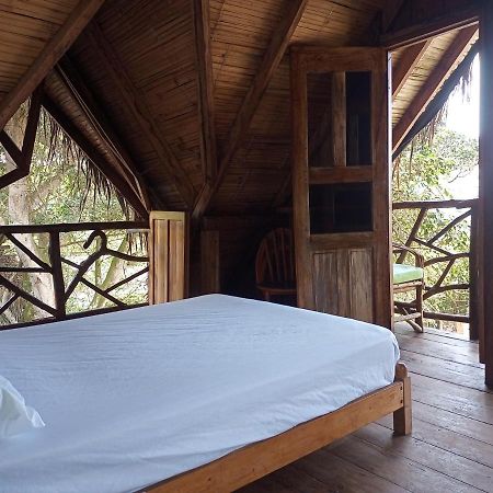 Nunkai Eco-Hostal La Punta Montañita Zewnętrze zdjęcie