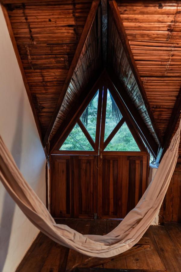 Nunkai Eco-Hostal La Punta Montañita Zewnętrze zdjęcie